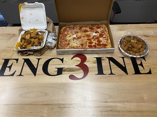 Chris' Pizzeria
